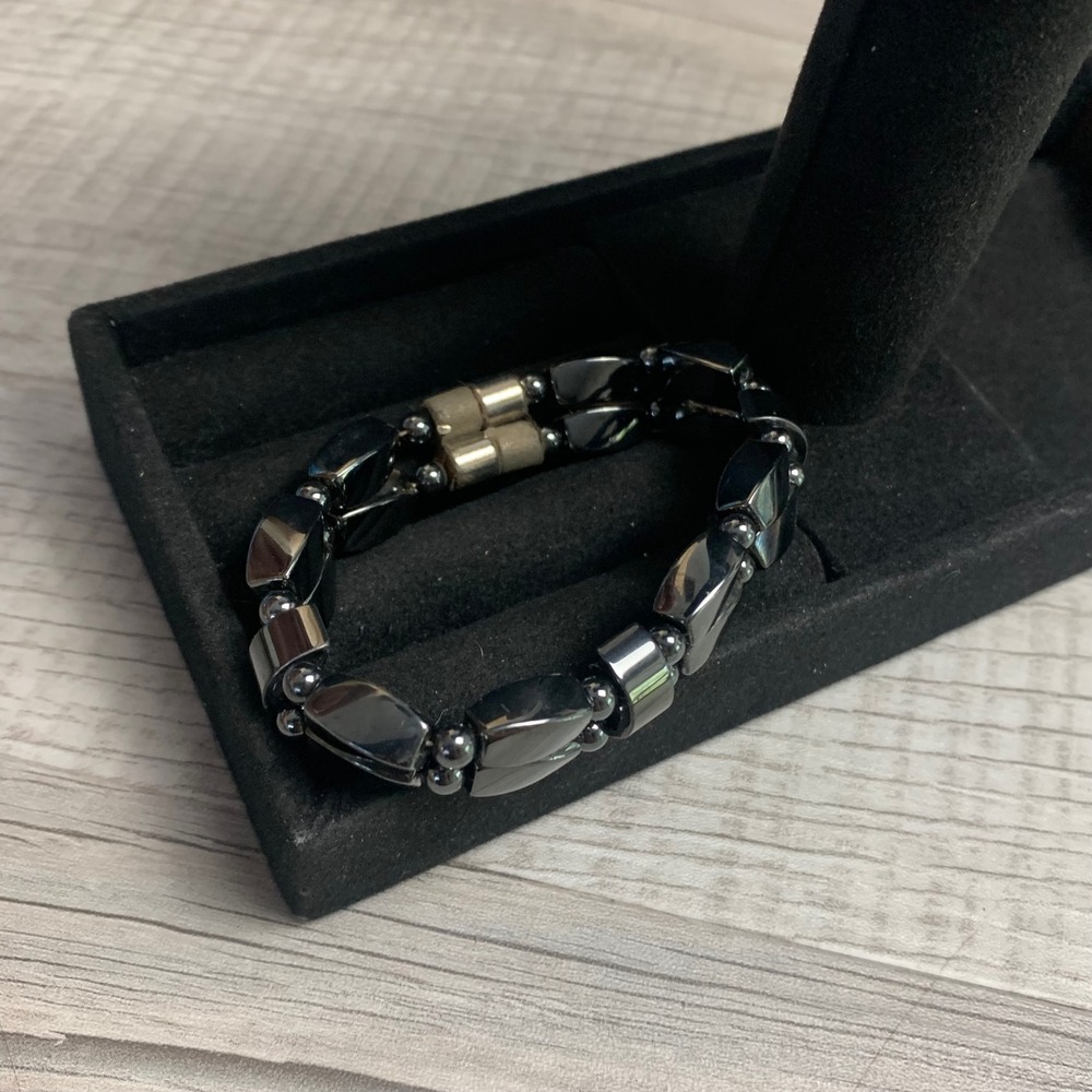 Magnetic Hematite Bead Bracelet Gunmetal Double Row Faceted Stones 5.5 Inch